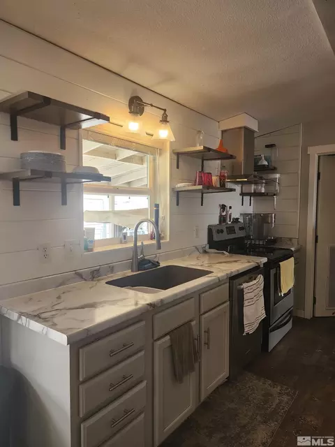 2650 Harvey Dr, Fallon, NV 89406 photo 5