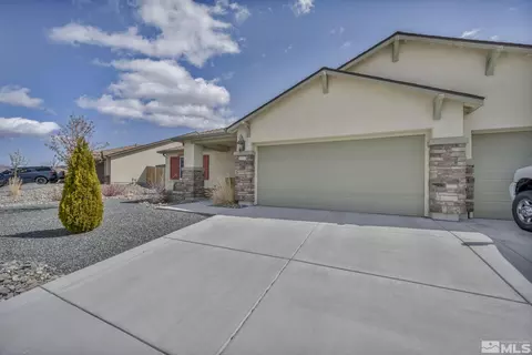 1353 Rocky Bluff Dr, Carson City, NV 89701