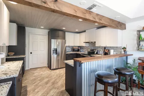 2290 Cartwright Rd, Reno, NV 89521 photo 3
