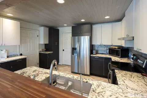 2290 Cartwright Rd, Reno, NV 89521 photo 4