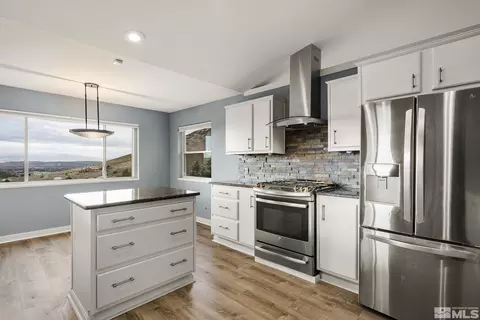575 Eliza Ct, Sparks, NV 89441