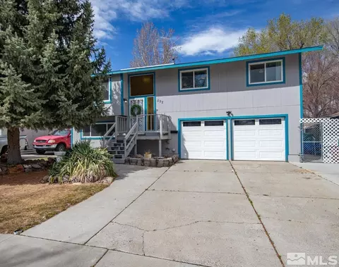 592 Oleander Way, Sparks, NV 89431
