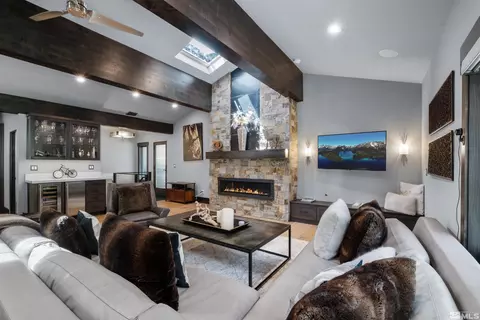 1000 Lakeshore Blvd #18, Incline Village, NV 89451