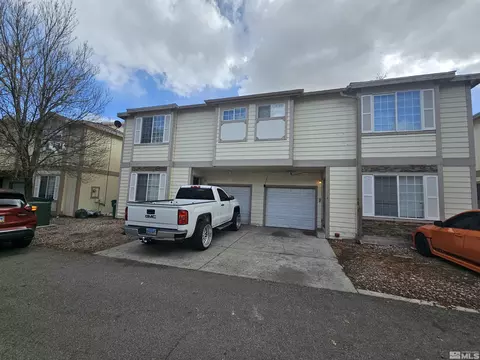 13041306 Powell Ln, Reno, NV 89502