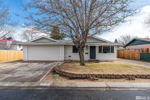 2501 Hansen Dr, Carson City, NV 89701