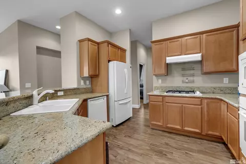 5807 Desert Mirage Dr, Sparks, NV 89436