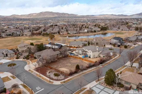 2850 Billie Dove Ct, Sparks, NV 89436