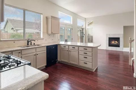 9635 Oakley Ln, Reno, NV 89521 photo 12