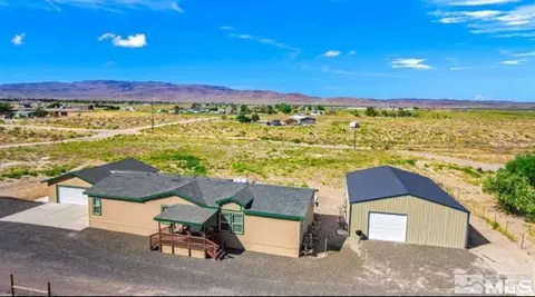 1575 Quince Ave, Silver Springs, NV 89429