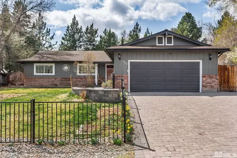 11010 Orchard Hill Dr, Reno, NV 89511