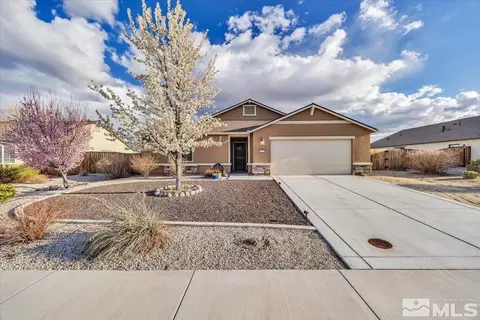 115 Deerfield Rd, Dayton, NV 89403