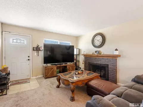 170 E Cedar St, Fernley, NV 89408 photo 6