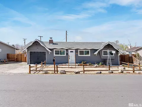 170 E Cedar St, Fernley, NV 89408
