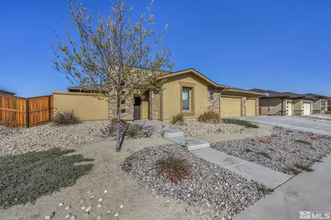 696 Raptor Way, Fernley, NV 89408