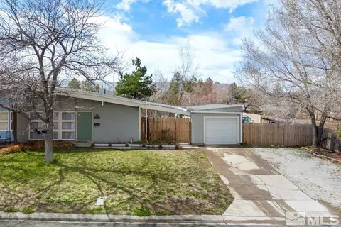 11553 Green Mountain St, Reno, NV 89506