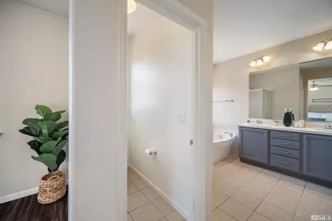 Entry Way - 2590 Spring Flower Dr, Reno, NV 89521 photo 2 of 2