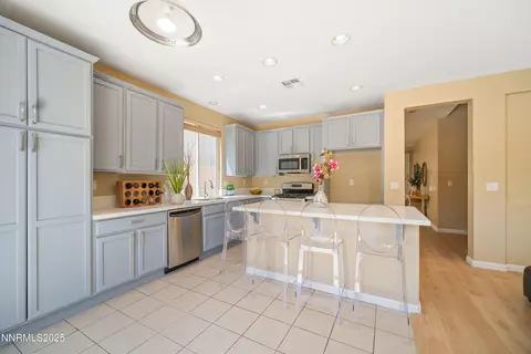 Kitchen - 2590 Spring Flower Dr, Reno, NV 89521 photo 5 of 5