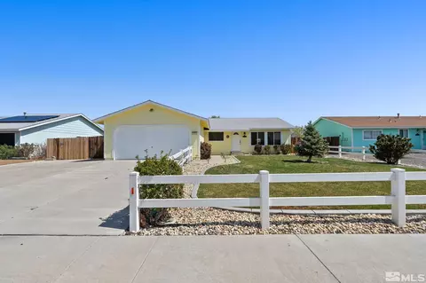 1020 Dwight Way, Dayton, NV 89403