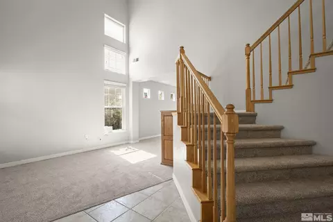 1465 Cayuse Way, Reno, NV 89521 photo 2