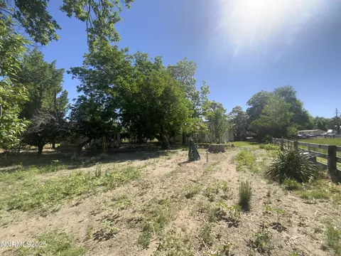 Exterior - 200 Mclean Rd, Fallon, NV 89406 photo 3 of 5