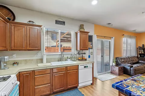 1355 Copper Leaf Dr, Reno, NV 89506 photo 9