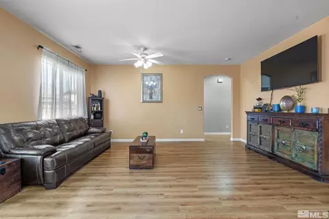 1355 Copper Leaf Dr, Reno, NV 89506 photo 5