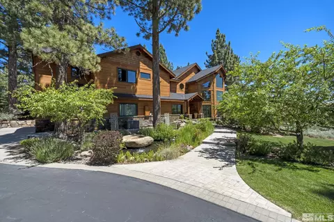 180 Nottingham Ct, Reno, NV 89511