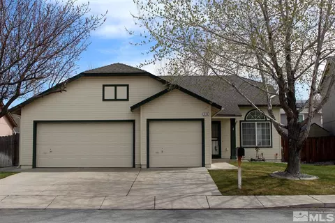 5130 Lorenzo Ln, Sparks, NV 89436