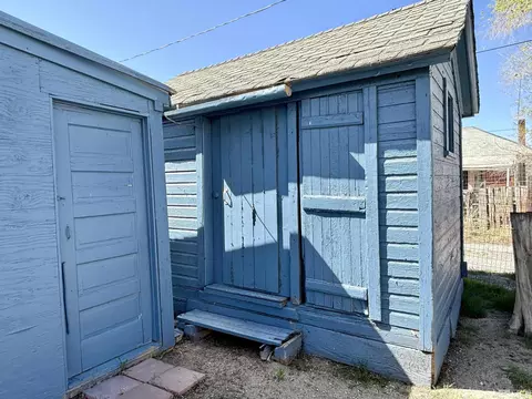 Exterior - 295 Apache St, Imlay, NV 89418 photo 6 of 8