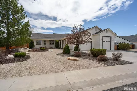 1147 Country Club Dr, Minden, NV 89423