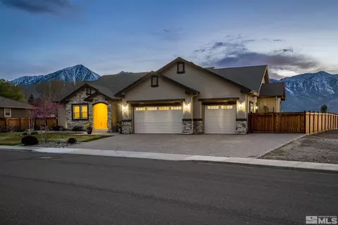 1008 Rocky Terrace Dr, Gardnerville, NV 89410