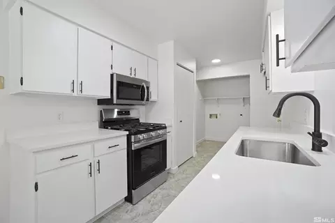 1061 Tiffany Dr, Fallon, NV 89406 photo 5