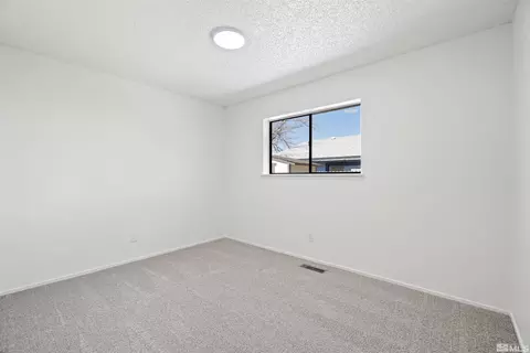 1061 Tiffany Dr, Fallon, NV 89406 photo 13