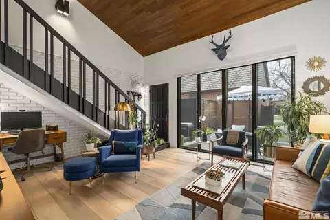 1922 S Villa Way, Reno, NV 89509