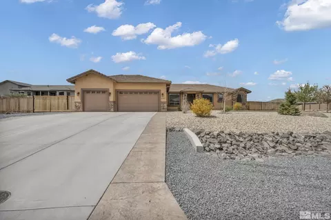 16885 Majestic View Dr, Reno, NV 89521