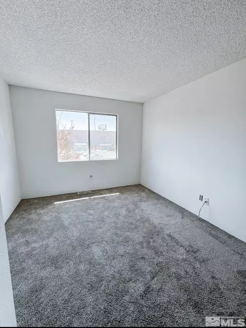 1424 E 9th St UNIT 1, Reno, NV 89512 photo 8