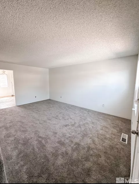 1424 E 9th St UNIT 1, Reno, NV 89512 photo 2