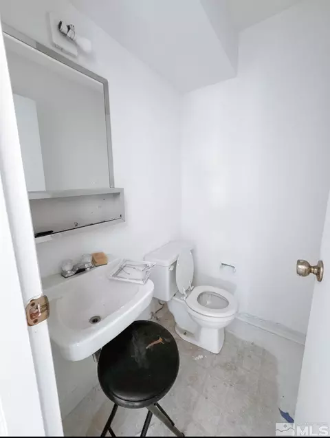 1424 E 9th St UNIT 1, Reno, NV 89512 photo 10