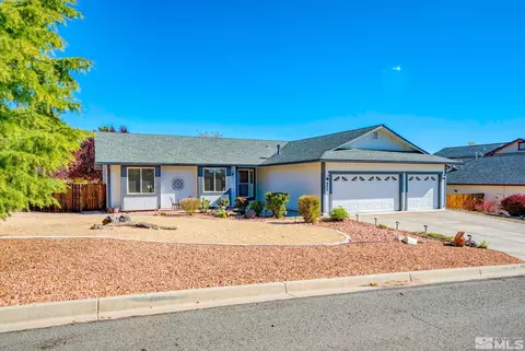 450 Tina Ct, Sparks, NV 89436