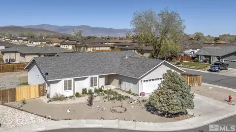 780 Blue Wing Ct, Fernley, NV 89408