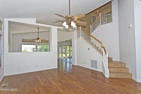925 Sauvignon Ct, Reno, NV 89506