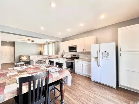 1480 Shadow Ln, Fernley, NV 89408 photo 5