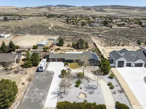 8570 Eaglenest Rd, Sparks, NV 89436 photo 2