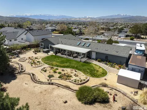 8570 Eaglenest Rd, Sparks, NV 89436 photo 3
