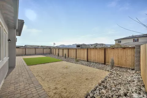 9525 Copper Sky Dr, Reno, NV 89521 photo 35