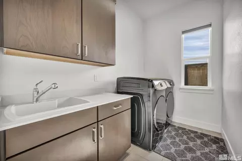 9525 Copper Sky Dr, Reno, NV 89521 photo 33