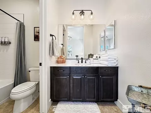 Bath - 2964 Ruby Desert Dr, Reno, NV 89521 photo 4 of 4
