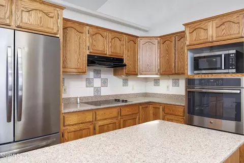 5375 Vinewood Cir, Fallon, NV 89406