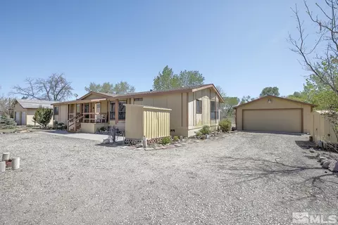 1405 River View Dr, Fallon, NV 89406 photo 2