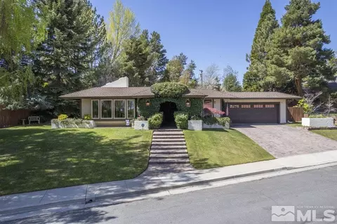 165 Moore Ln, Reno, NV 89509